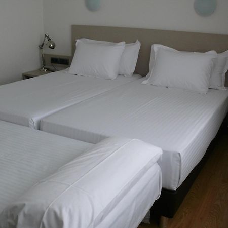 Hotel Los Angeles Guarnizo Kültér fotó