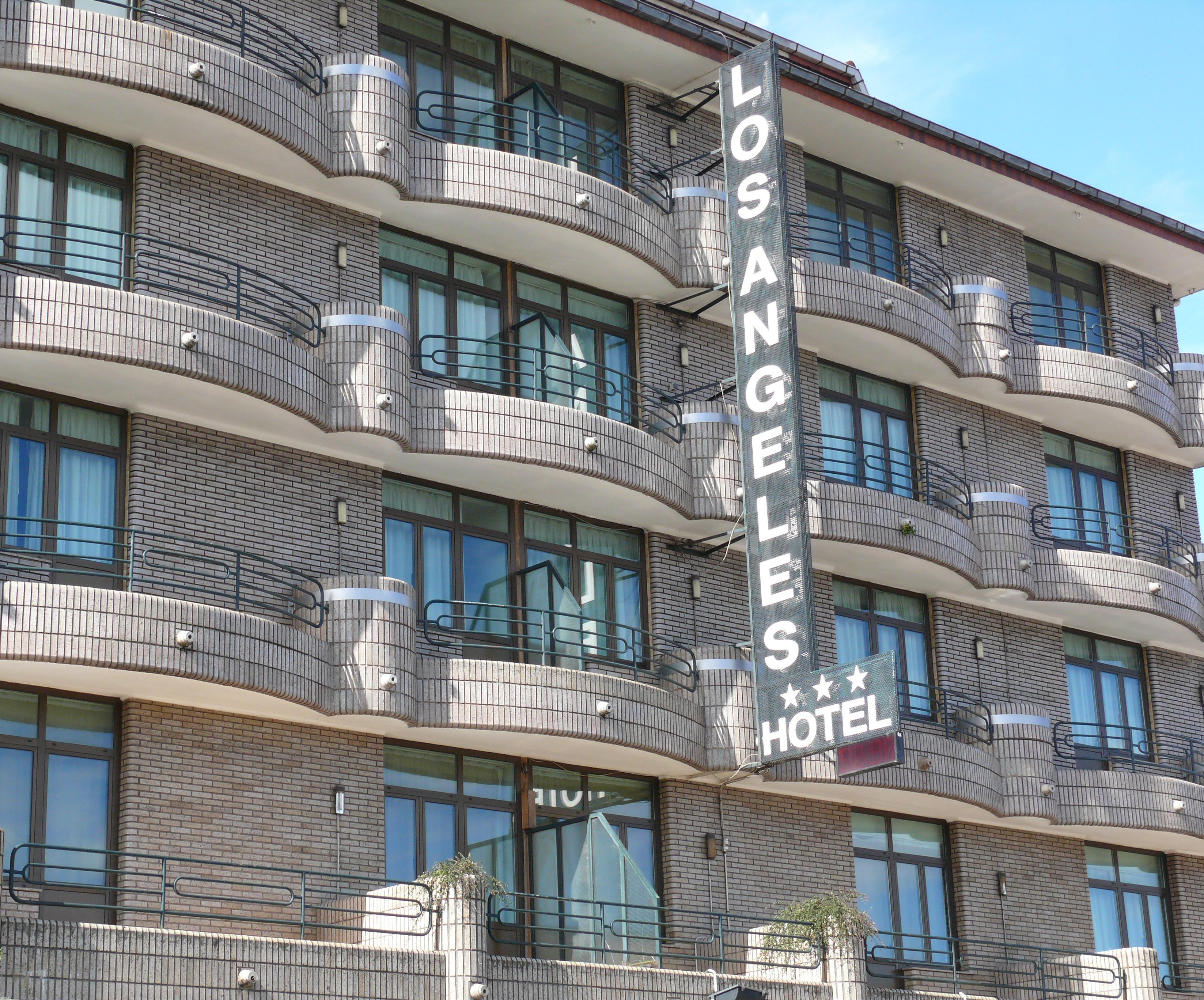 Hotel Los Angeles Guarnizo Kültér fotó